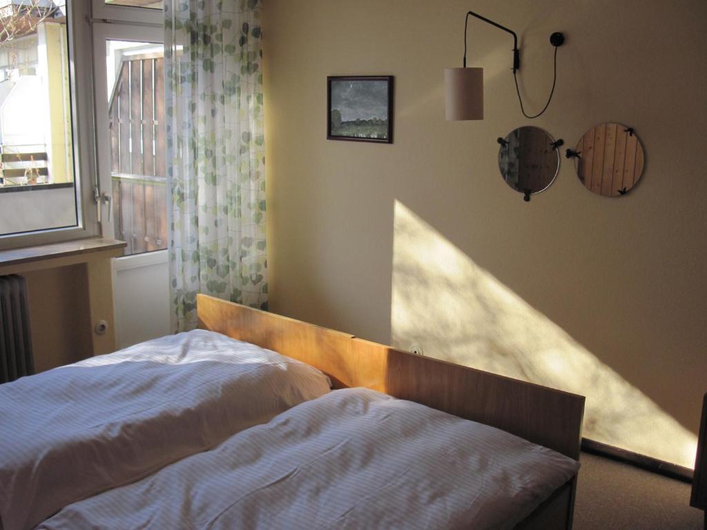 Hotel-Café Schauinsland Horn-Bad Meinberg Habitación foto